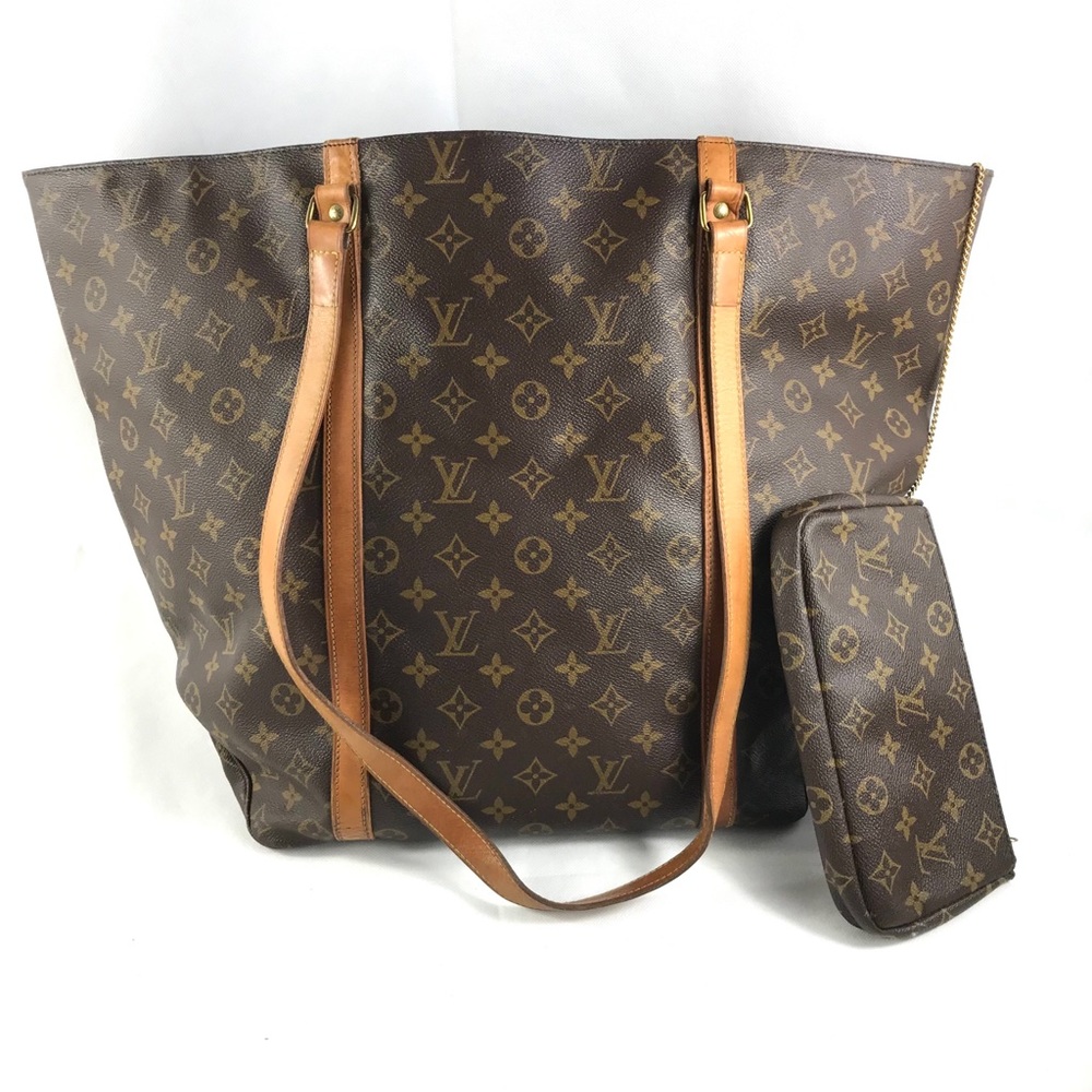 ✅DISCONTINUED✅LOUIS VUITTON TOTE & ZIPPER POUCH - Picture 3 of 15